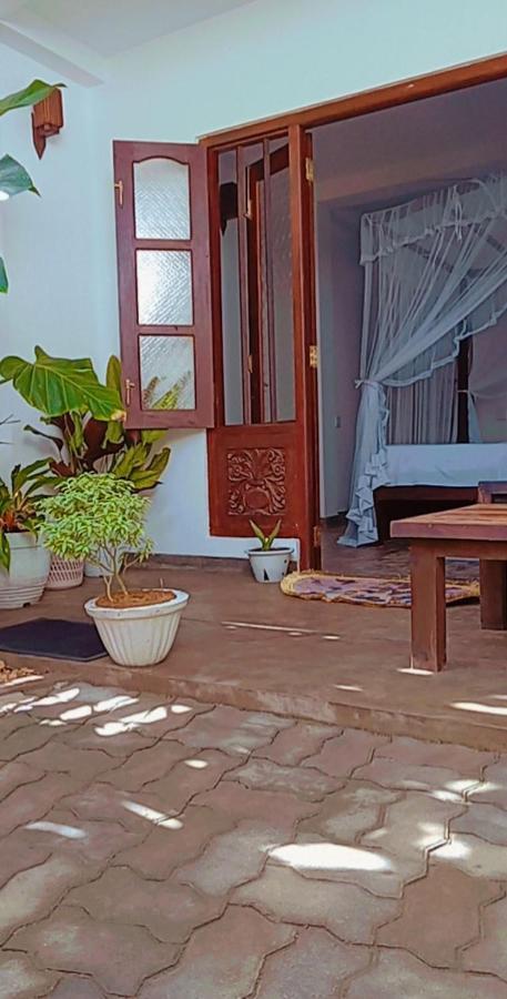 Hotel Shady Edge Unawatuna Zewnętrze zdjęcie