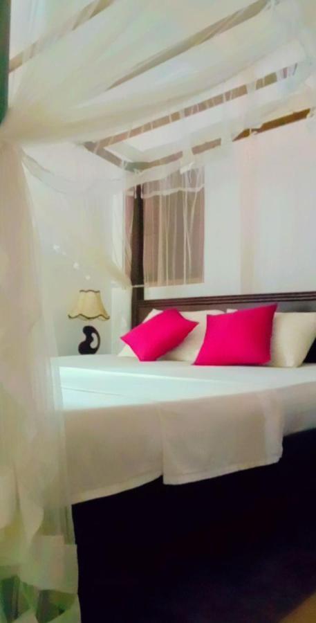 Hotel Shady Edge Unawatuna Zewnętrze zdjęcie